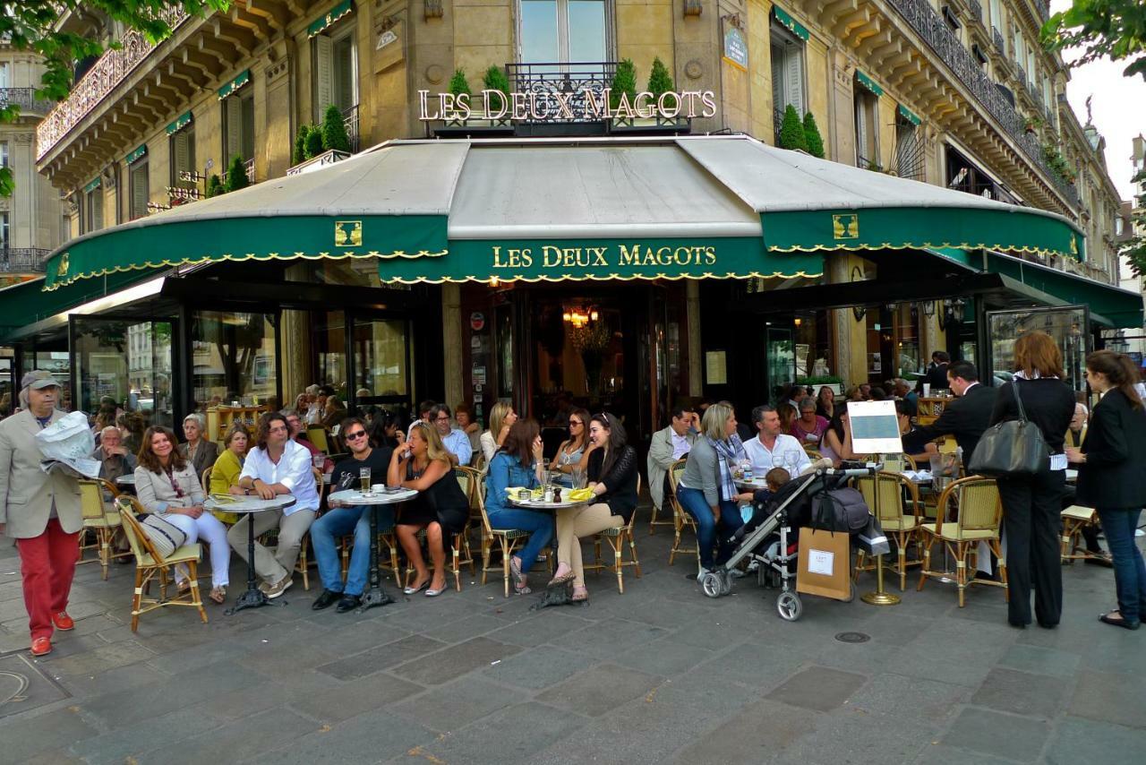 Love Nest In Saint-Michel Paris Bagian luar foto